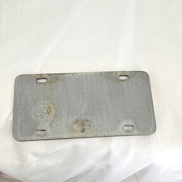 Vintage Cuscowilla Embossed Pewtarex License Plate RARE! - Picture 4 of 4